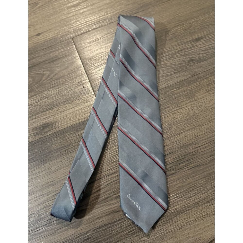 Men's Vintage‎ Oscar De la Renta Silk Blue Abstract Tie Preppy